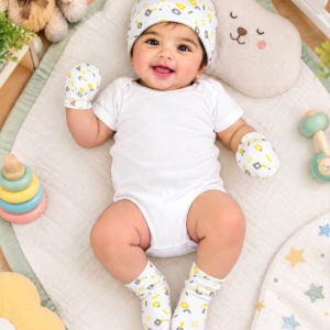 Baby Cap, Mittens & Socks Set I Yellowbloosm I Comfortable baby-friendly fit